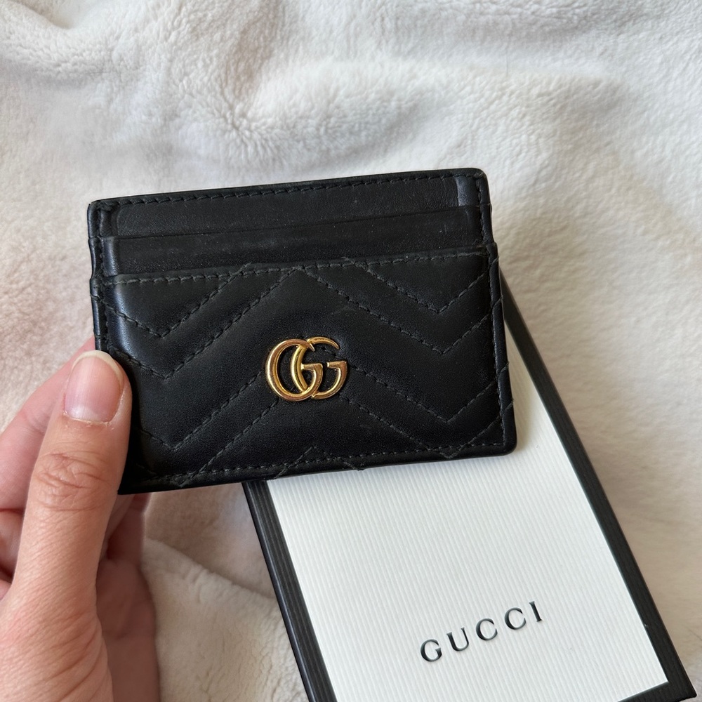 Used Authentic Black Gucci Card Holder